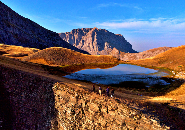 Η Δρακόλιμνη στην Τύμφη. Ο Γιώργος Ζαρζώνης γράφει για την Ήπειρο