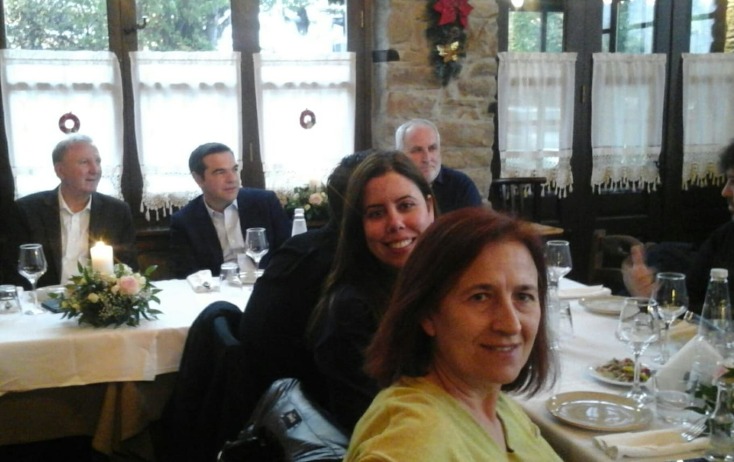 Ο Τσίπρας στα Τρίκαλα για ντολμαδάκια