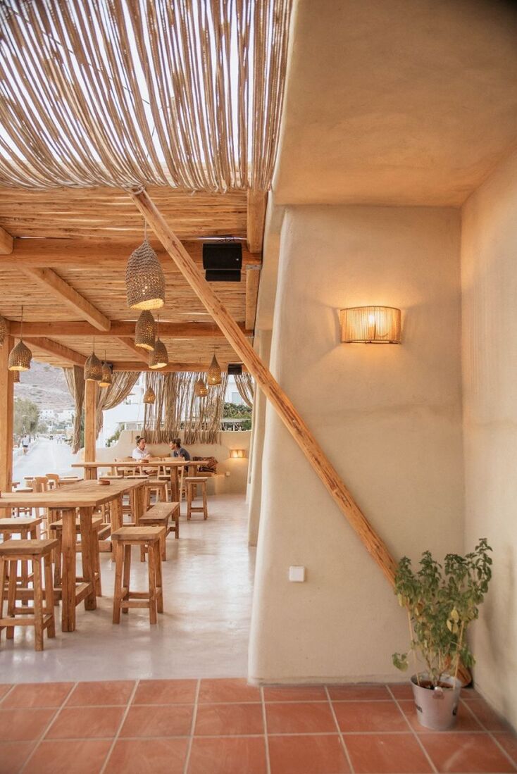 To Doors μόλις άνοιξε στο λιμάνι της Ίου