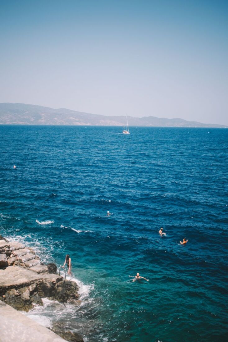 Βουτιές στη Ύδρα