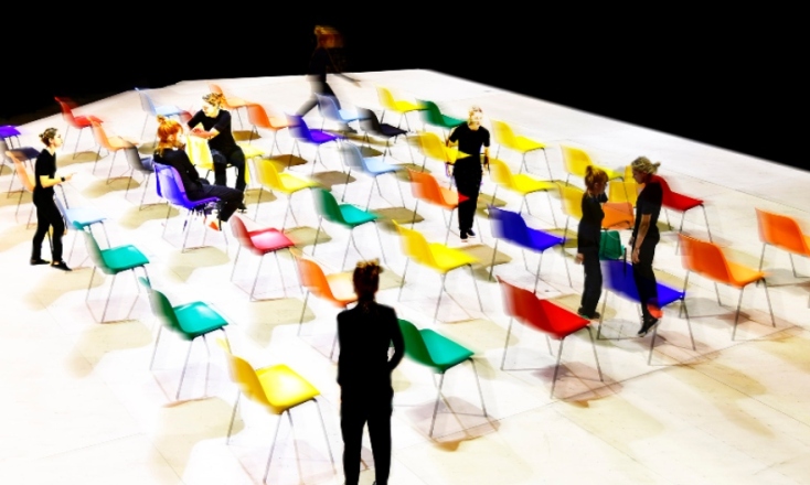 "2 αδελφές, Μυρτώ και Γιούλικα"