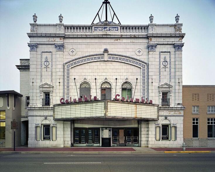 Εγκαταλελειμμένη αίθουσα της Κολούμπια