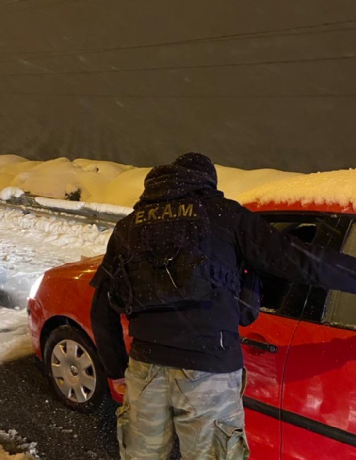 Επιχείρηση της ΕΚΑΜ στην Αττική Οδό