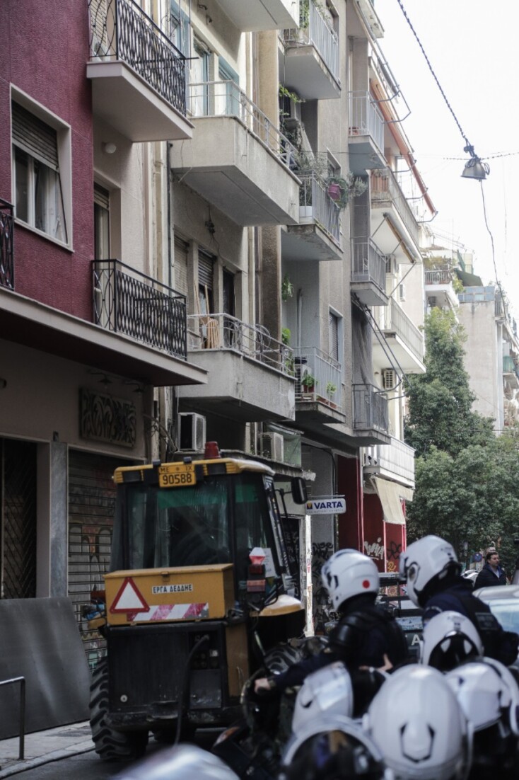 Εκκενώθηκε υπό κατάληψη κτίριο στα Εξάρχεια