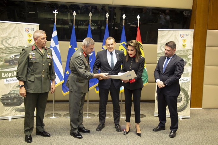 «Ελλάδα 2021»: Δωρεά 20 οχημάτων, αξίας 840.000 ευρώ στο ΓΕΝ