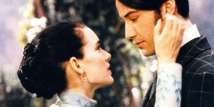 elle-dracula-winona-ryder-keanu-reeves-alamyba826t-1534791983.jpg