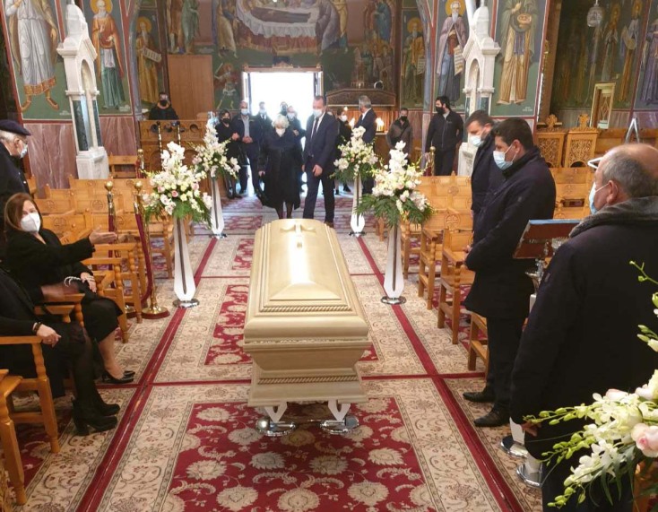 Έλλη Διβάνη: Στα Τρίκαλα η κηδεία της 33χρονης