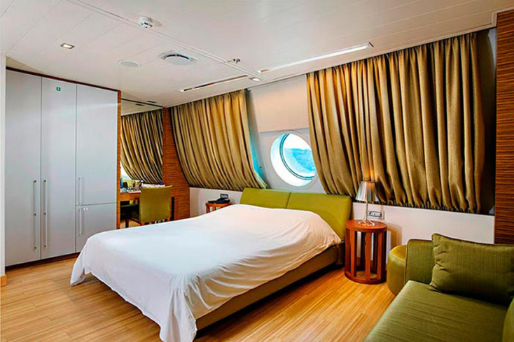 Το πολυτελές ΕΓ/ΟΓ «ΕΛΥΡΟΣ», της ΑΝΕΚ LINES, επιστρέφει στα Κρητικά λιμάνια και ταξιδεύει, με απευθείας δρομολόγια, στη γραμμή από και προς τα Χανιά.