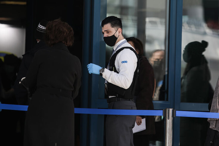 Εμβολιασμός σε ηλικιακή ομάδα 30 - 39 ετών: Αποκλειστικά με εμβόλιο της AstraZeneca - Η πλατφόρμα για τα ραντεβού ανοίγει τη Μεγάλη Τρίτη