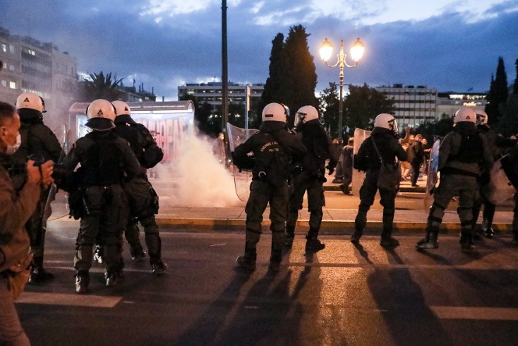 Επεισόδια στο Πανεκπαιδευτικό Συλλαλητήριο Δ.Ο.Ε.-Ο.Λ.Μ.Ε.-Ο.Ι.Ε.Λ.Ε.