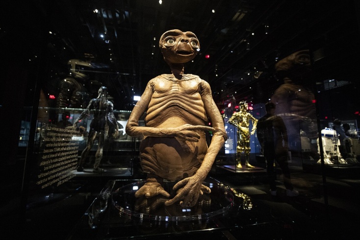 Ο αυθεντικός E.T. στο Μουσείο Κινηματογράφου στο Λος Άντζελες