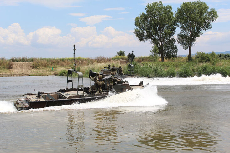 Ανακλήθηκαν οι άδειες που πήραν μόνιμοι στον στρατό - Σε αυξημένη επιφυλακή οι μονάδες και τα φυλάκια στον Έβρο μετά την τουρκική NAVTEX για το Καστελόριζο