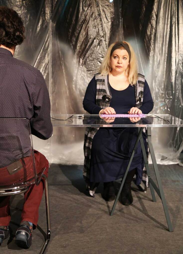 «Όταν πεθάνω, θάψτε με στο Facebook!» στο θέατρο Μπέλλος