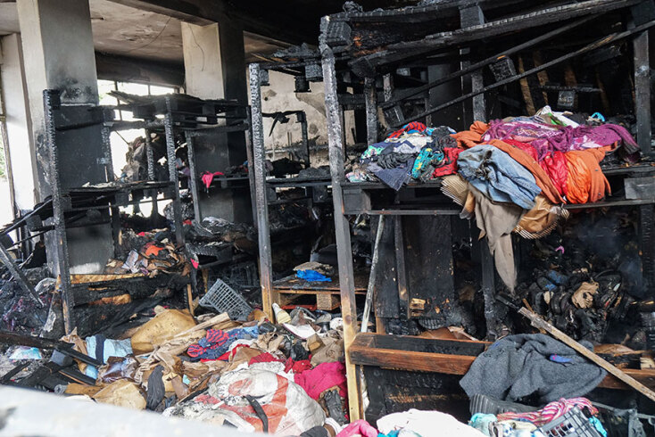 Φωτιά σε αποθήκη εθελοντών στη Χίο