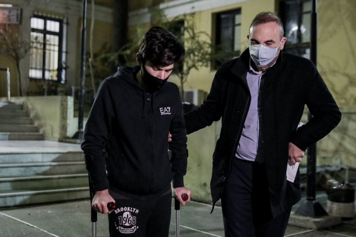 Στον Εισαγγελέα ο Μένιος Φουρθιώτης/ Φωτογραφία: EUROKINISSI/ ΓΙΑΝΝΗΣ ΠΑΝΑΓΟΠΟΥΛΟΣ 