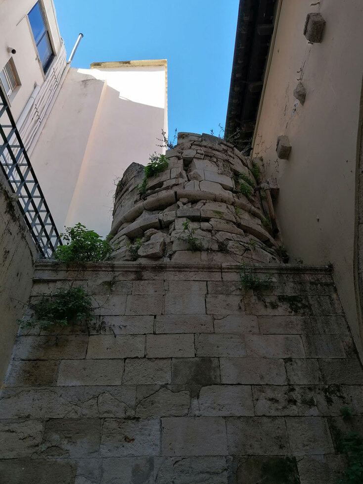 Το απομεινάρι από τον μιναρέ στη Βασιλική του Αγ. Μάρκου