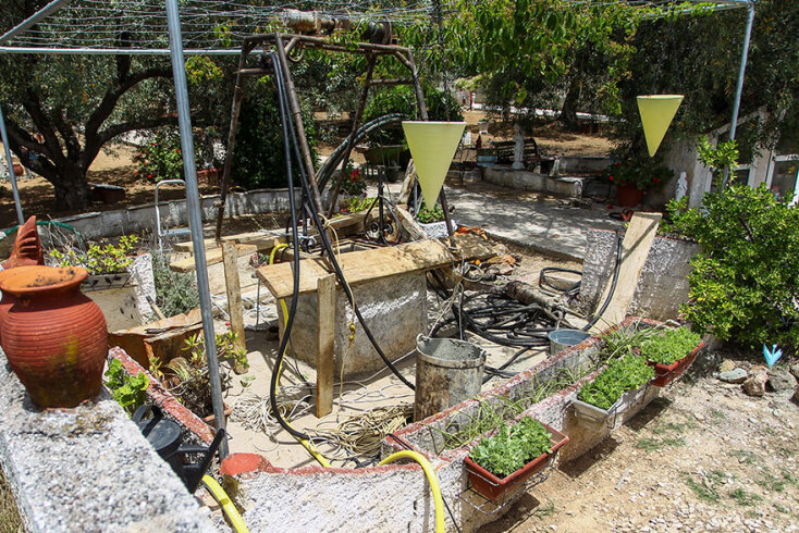 Νεκρός 60χρονος που έπεσε σε φρεάτιο στο Κορωπί © ΔΗΜΟΠΟΥΛΟΣ ΘΑΝΑΣΗΣ / EUROKINISSI)