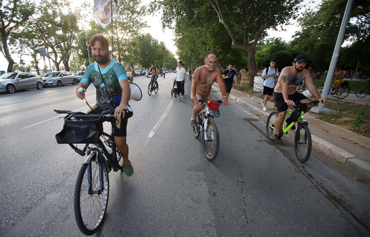 Γυμνή ποδηλατοδρομία © EUROKINISSI/ΜΟΤΙΟΝΤΕΑΜ/ΓΙΩΡΓΟΣ ΚΩΝΣΤΑΝΤΙΝΙΔΗΣ