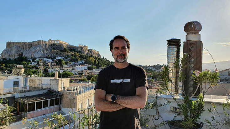 Ο Γιώργος Λυκιαρδόπουλος του πολιτιστικού οργανισμού «Λυκόφως»