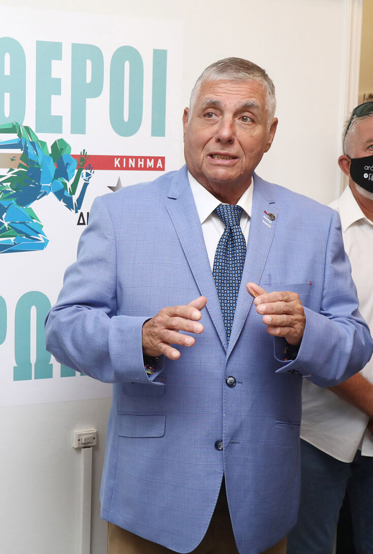 Ο δημοσιογράφος Γιώργος Τράγκας άφησε την τελευταία του πνοή από κορωνοϊό σε ηλικία 72 ετών