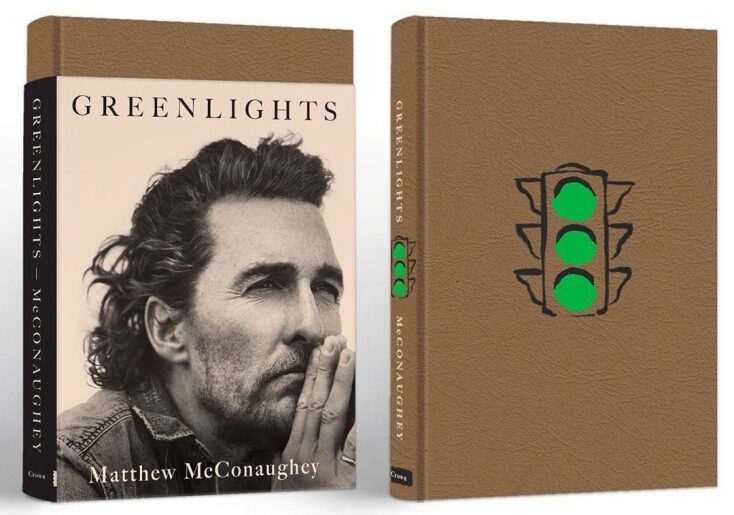 Το εξώφυλλο του βιβλίου "Greenlights" με τα ημερολόγια του Μάθιου Μακόναχι