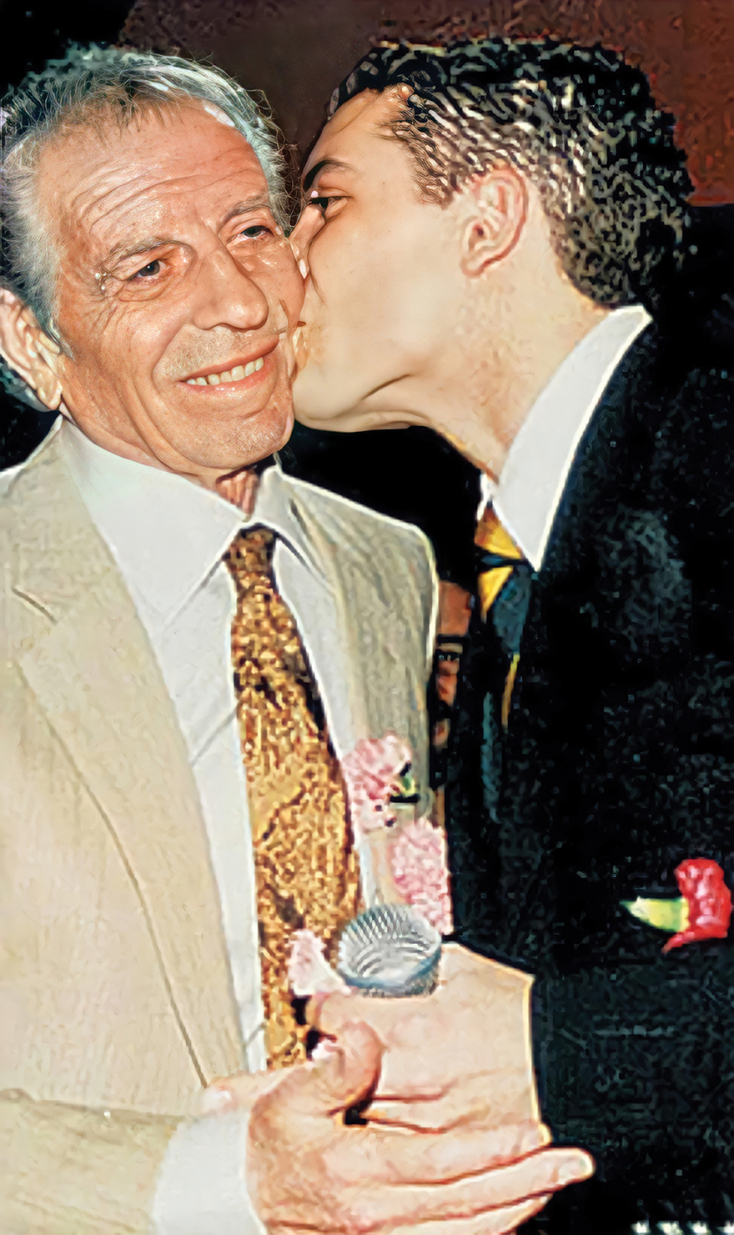 Γρηγόρης Μπιθικώτσης, πατέρας και γιος