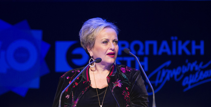 Εμπορική Διευθύντρια, Βασιλική Ρούσση