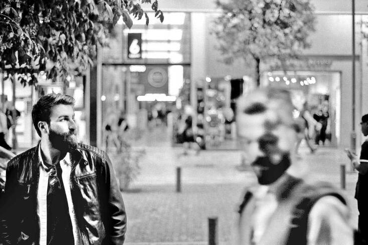 &nbsp;© ΓΙΑΝΝΗΣ ΟΙΚΟΝΟΜΟΥ. Τελικά, τι παίζει με τους χίπστερς;