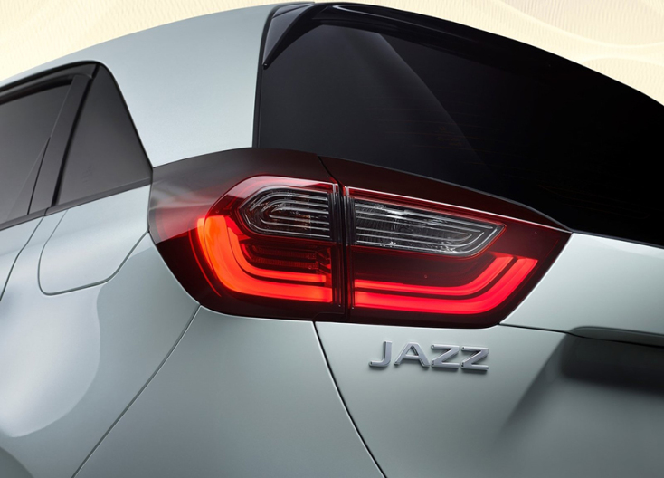 Υβριδικό Honda Jazz e:HEV: οικονομία, ευρυχωρία και πρακτικότητα 