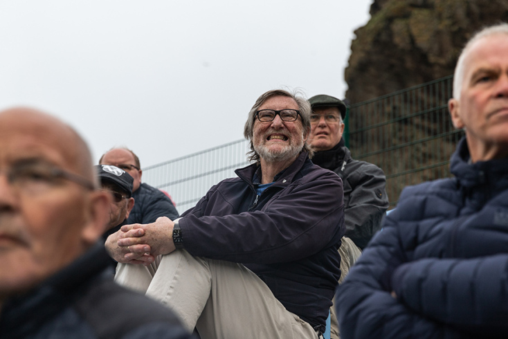 Ο φωτογράφος Ίστβαν Φεκέτε, γυρίζει τα γήπεδα όλου του πλανήτη.