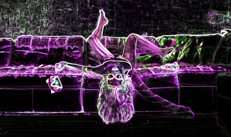 "Ίχνη της Αντιγόνης" σε σκηνοθεσία Έλλης Παπακωνσταντίνου