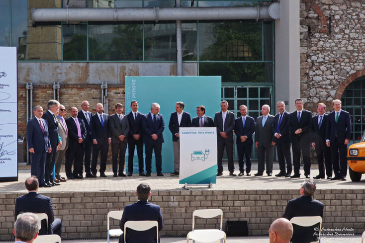 «Να γίνει η Ελλάδα μπαταρία της νοτιοανατολικής Ευρώπης», το μήνυμα του Κυριάκου Μητσοτάκη στην παρουσίαση του προγράμματος για την προώθηση της ηλεκτροκίνησης στην Ελλάδα