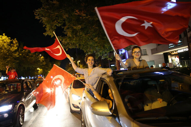 Νίκη ελπίδας η επικράτηση Ιμάμογλου στην Κωνσταντινούπολη