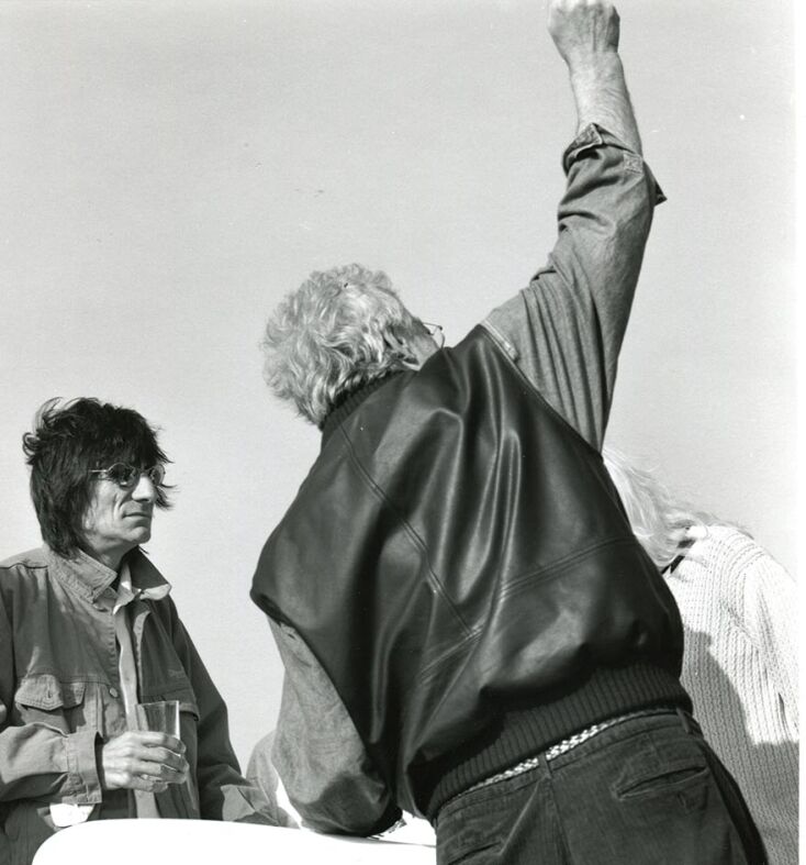 Ο Προμηθέας Σπυρίδης, designer στη Minas Designs, γράφει για τη δική του Μύκονο.