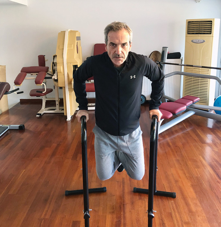 O personal trainer Γιάννης Μπούρας