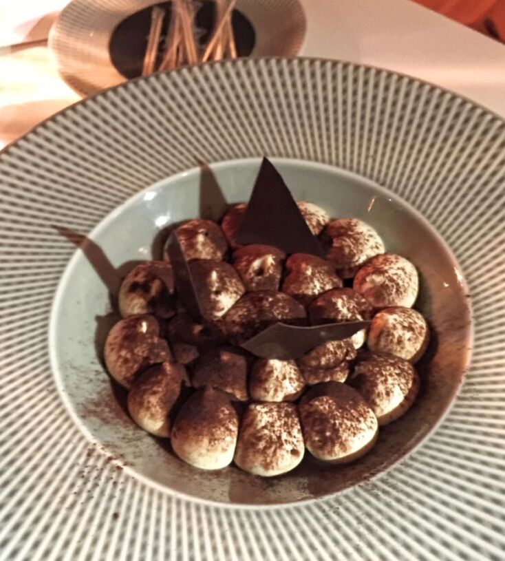 MFlavours: Υψηλή γαστρονομία και θέα από ψηλά στο Σύνταγμα