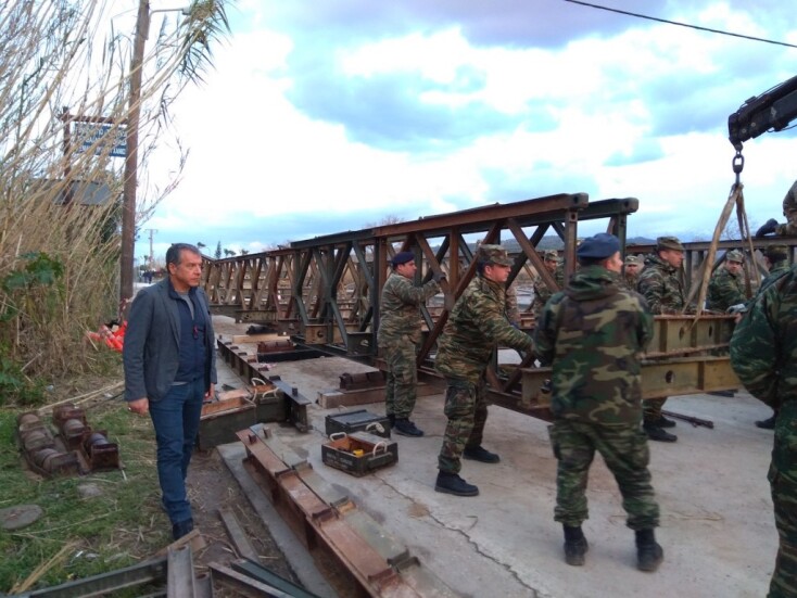  Ο Σταύρος Θεοδωράκης στα αποκλεισμένα χωριά των Χανίων  