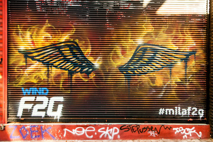 WINGS ON FIRE: Το νέο graffiti στου Ψυρρή που «καίει»!