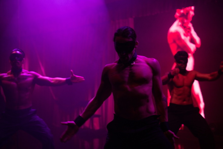 Φωτογραφία από τα show του Parfait Athens.