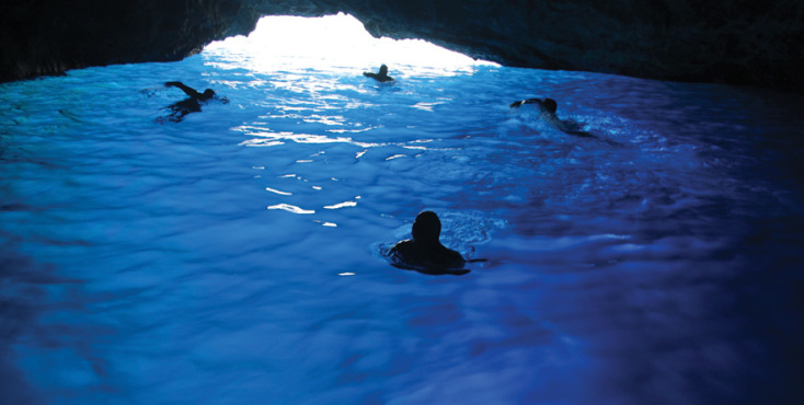 Καστελόριζο, κολυμπώντας  προς το φως. © Νίκος Μεγγρέλης / Athens Voice