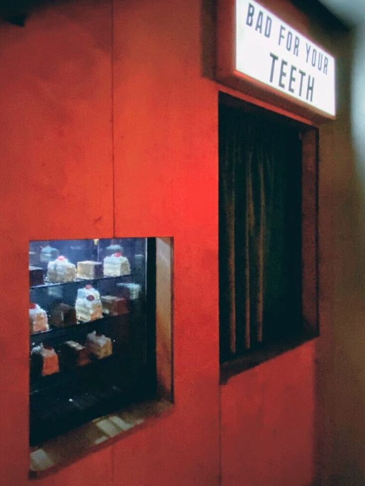 Kobra, η αναπάντεχη γαστρονομία του χαρισματικού Άνταμ Κοντοβά