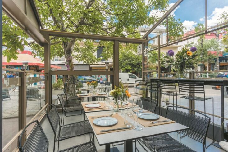 Η «αυλή» στην Κεντρίνα