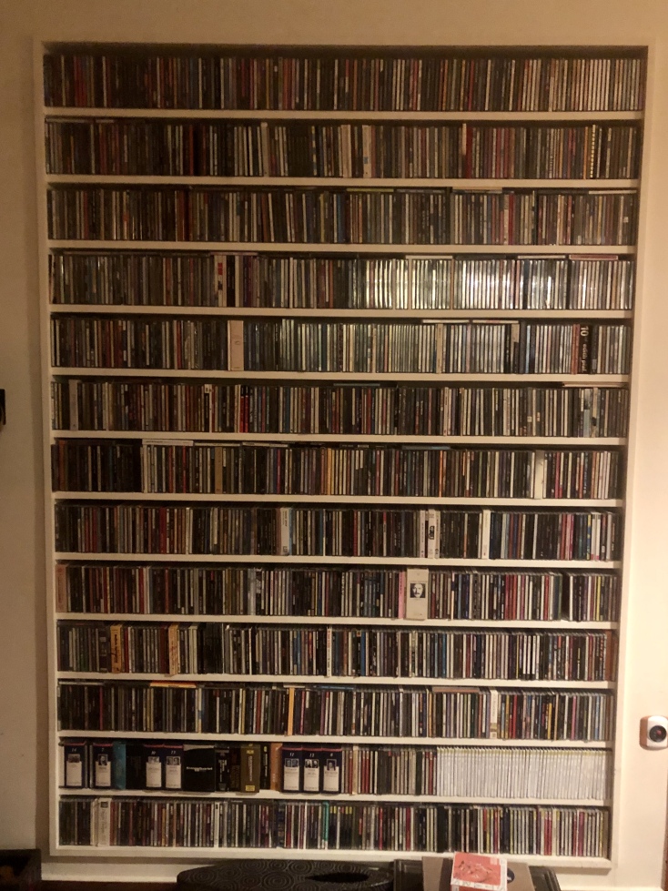 Manolis Famellos - Menoume Spiti