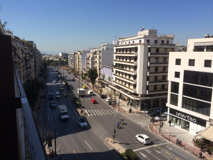 Yannis Nenes - Menoume Spiti