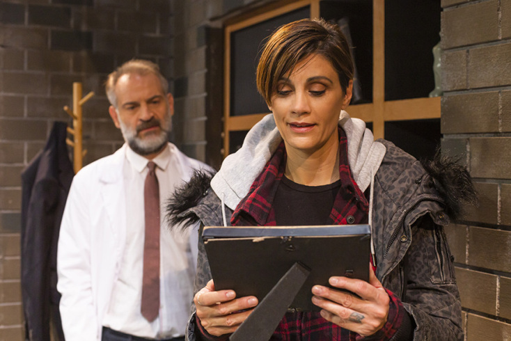 «Good People» στο Θέατρο Αποθήκη