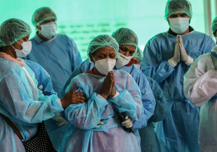 Ινδία - Δραματική η κατάσταση στα νοσοκομεία και το Εθνικό Σύστημα Υγείας της χώρας