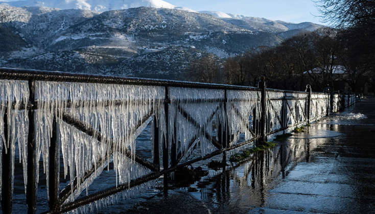  ΠΑΓΩΝΙΑ ΣΤΗΝ ΠΟΛΗ ΤΩΝ ΙΩΑΝΝΙΝΩΝ 