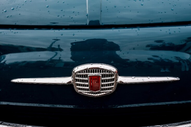 Καλλιστεία παλιών ιταλικών αυτοκινήτων στον πεζόδρομο της Ερμού