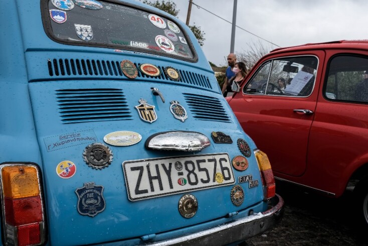 Καλλιστεία παλιών ιταλικών αυτοκινήτων στον πεζόδρομο της Ερμού