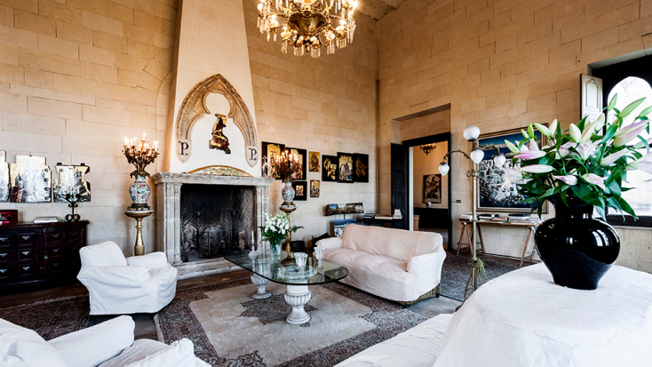 Ένα από τα σαλόνια του κάστρου